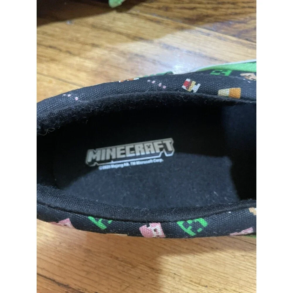 Minecraft Boys Slip On Shoes Flats Size 5 Microsoft 2024 Casual Sneakers